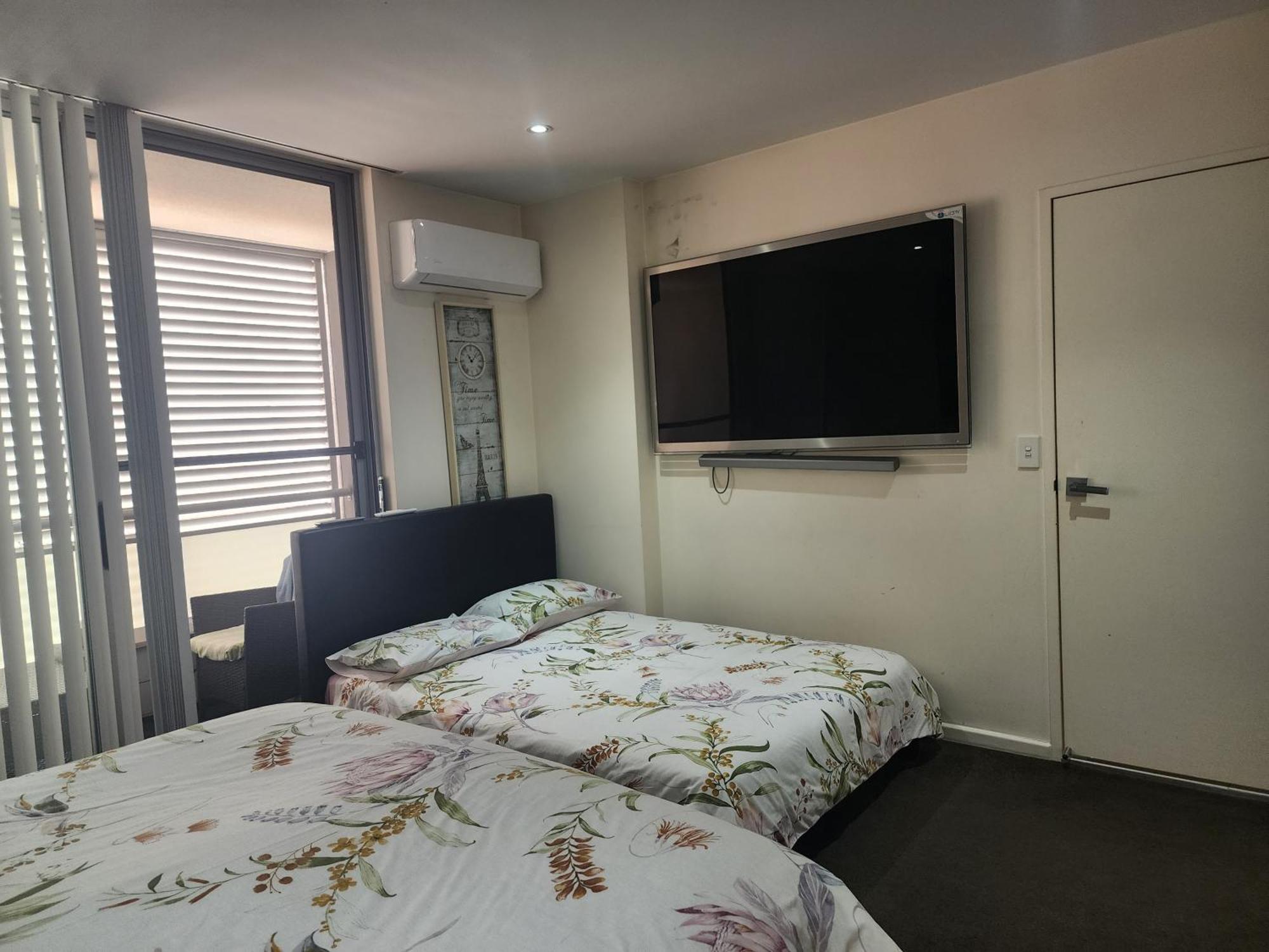 Parramatta Shared Apartment Сидней Экстерьер фото
